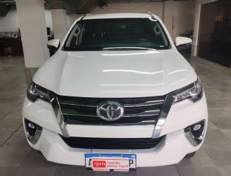 Toyota Hilux SW4