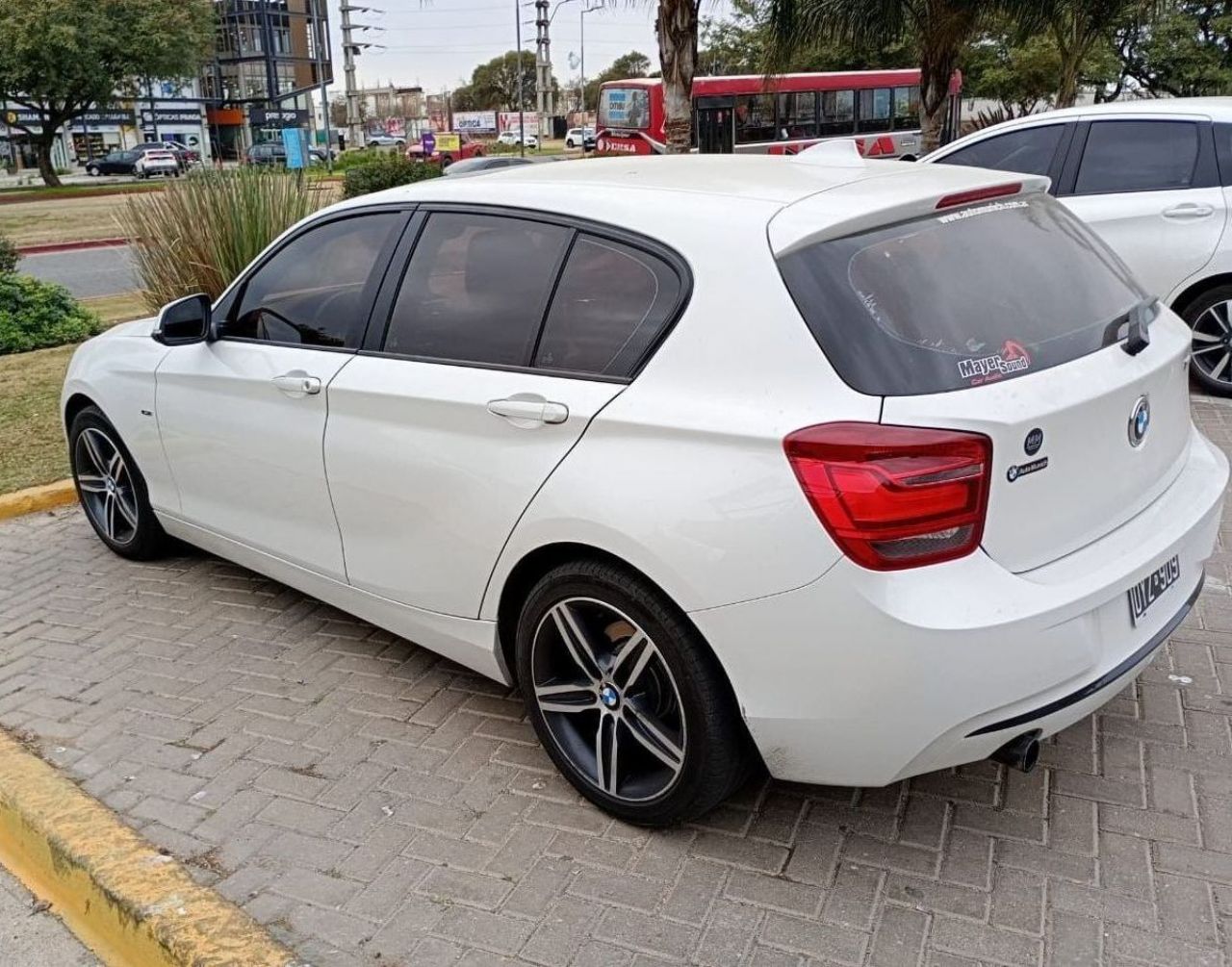 BMW Serie 1 Usado Financiado en Córdoba, deRuedas