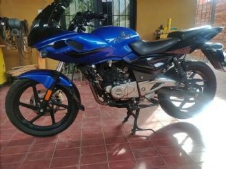 Bajaj Rouser Usada en Mendoza