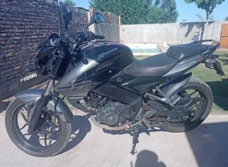 Bajaj Rouser Usada en Mendoza