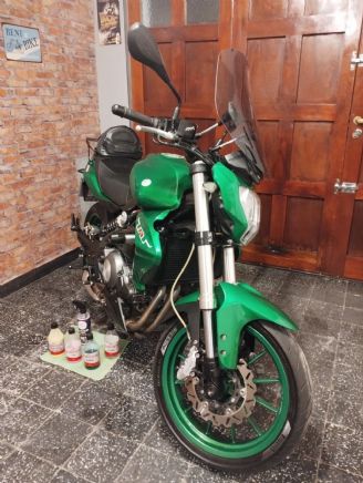 Benelli TNT Usada en Córdoba