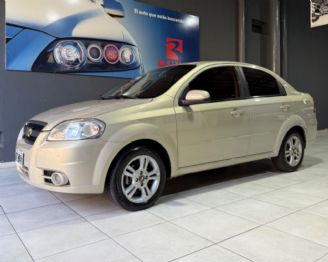 Chevrolet Aveo Usado en Mendoza