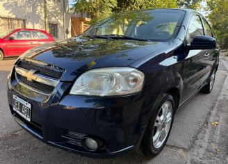 Chevrolet Aveo Usado en Mendoza