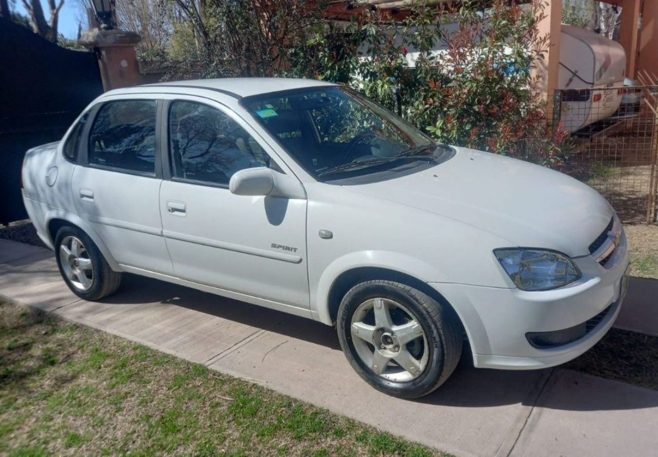 Chevrolet Classic Usado en Mendoza, deRuedas