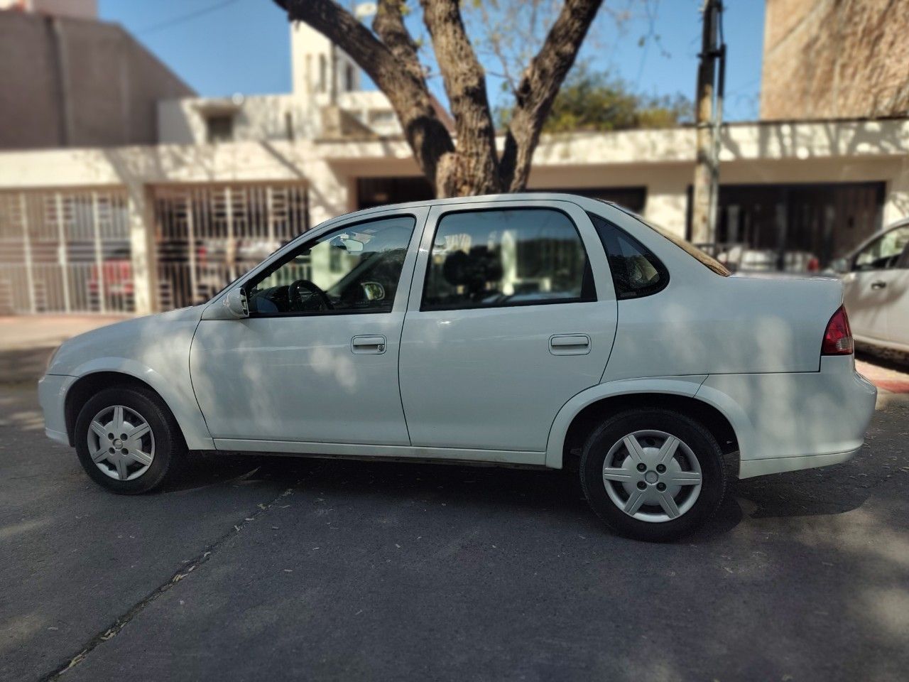 Chevrolet Classic Usado en Mendoza, deRuedas