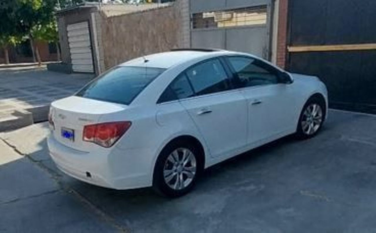 Chevrolet Cruze Usado en Mendoza, deRuedas