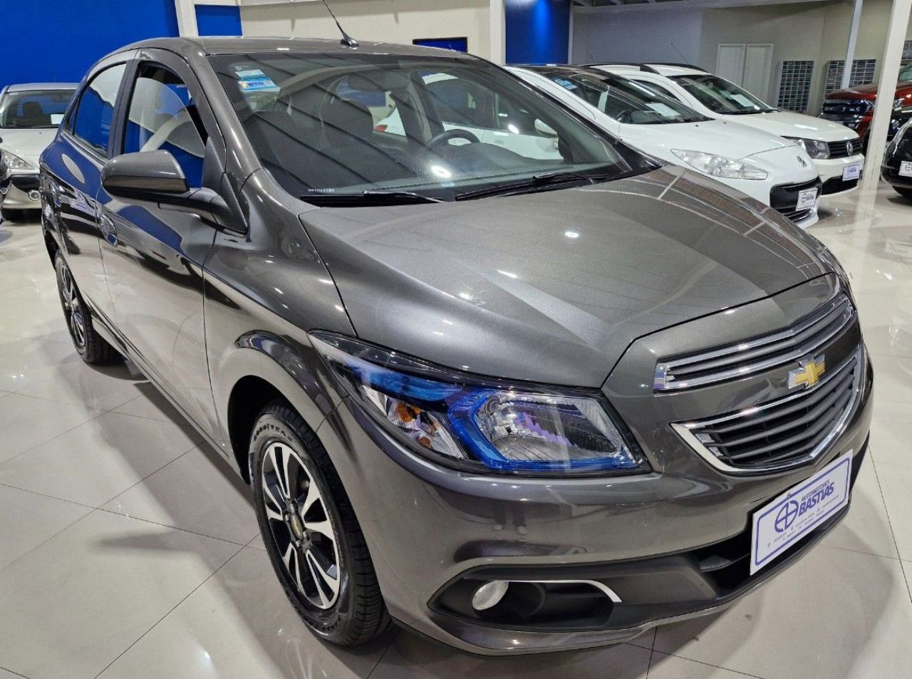 Chevrolet Onix Usado Financiado en Mendoza, deRuedas