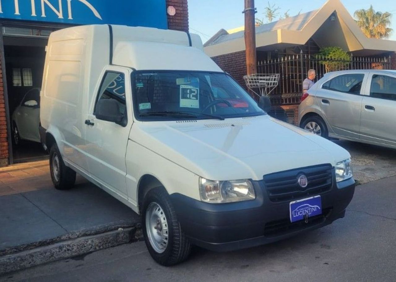 Fiat Fiorino Usada Financiado en Mendoza, deRuedas