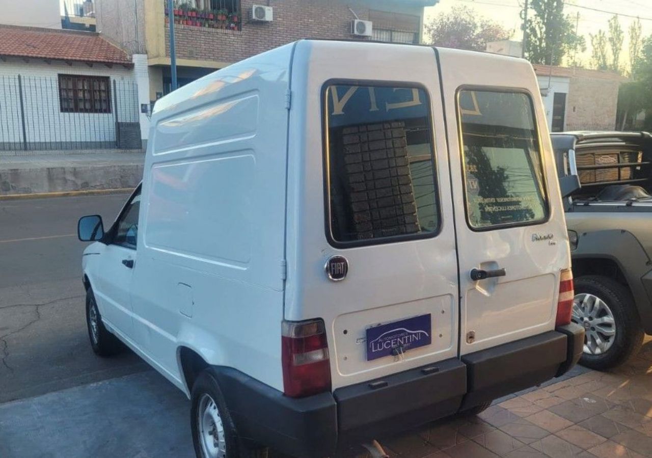 Fiat Fiorino Usada Financiado en Mendoza, deRuedas