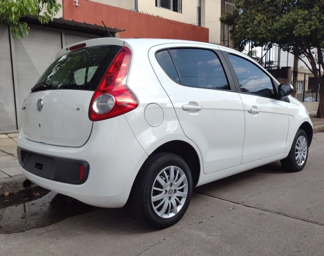 Fiat Nuevo Palio Usado en Córdoba, deRuedas