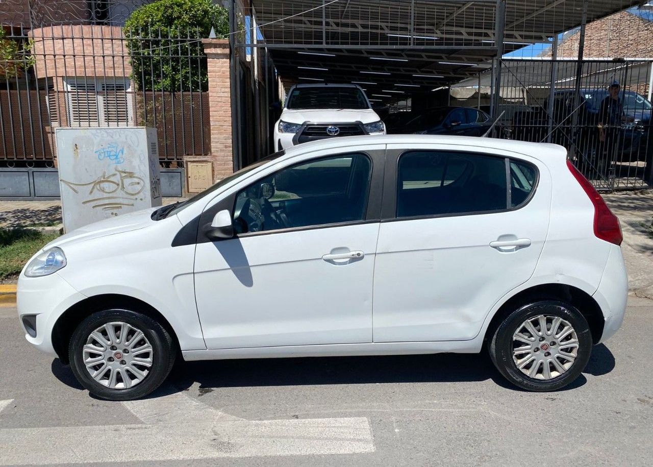 Fiat Nuevo Palio Usado Financiado en San Juan, deRuedas