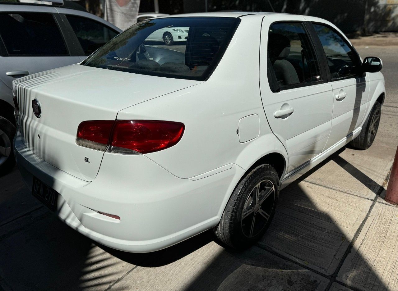 Fiat Siena Usado en Mendoza, deRuedas