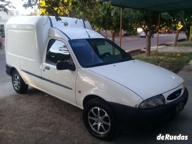 Ford Courier Usada en Mendoza, deRuedas