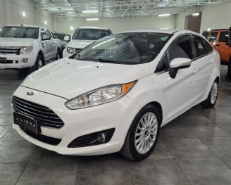 Ford Fiesta KD Usado en Mendoza Financiado