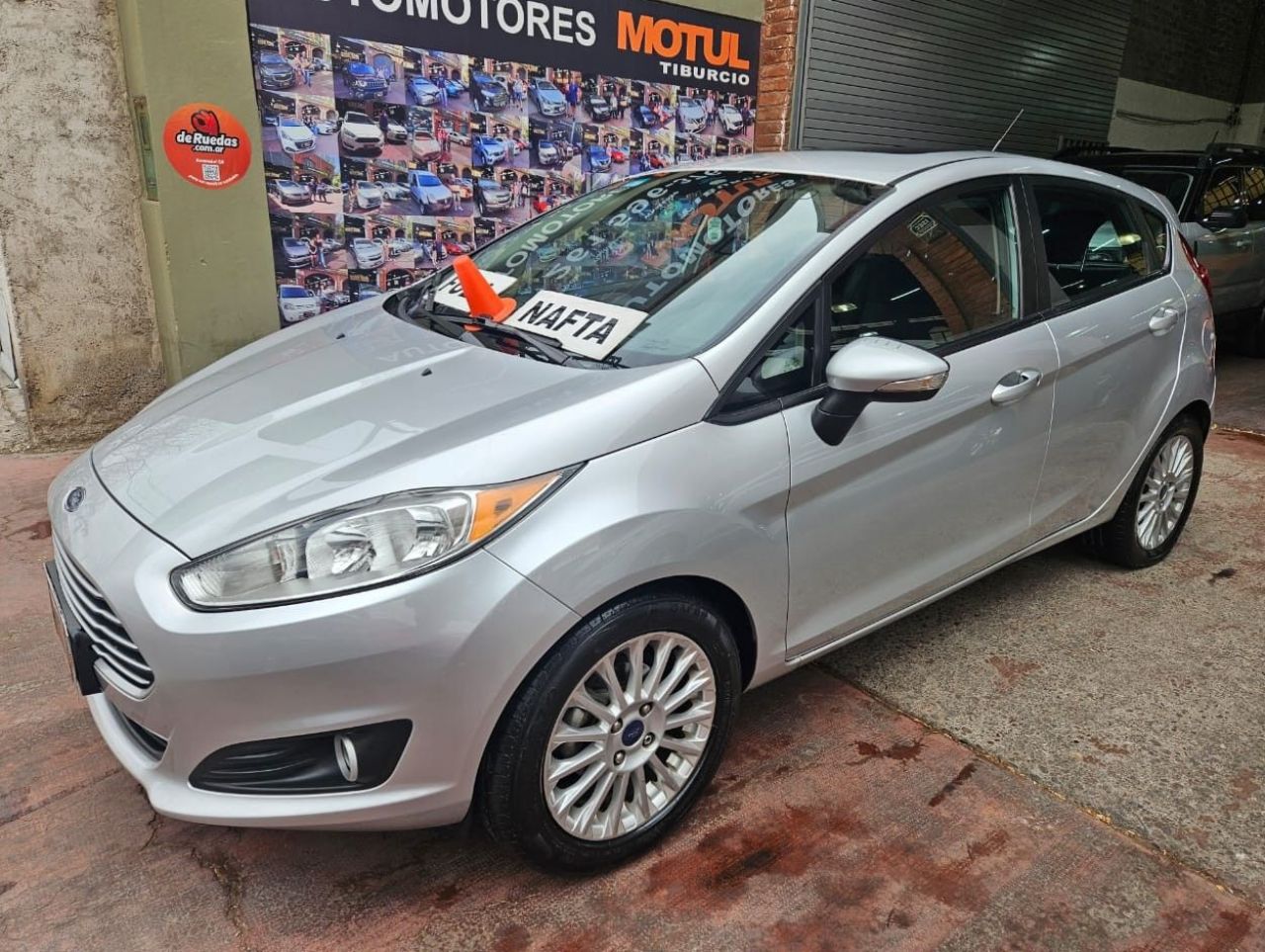 Ford Fiesta KD Usado Financiado en Mendoza, deRuedas