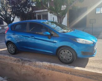 Ford Fiesta KD Usado en Mendoza