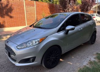 Ford Fiesta KD Usado en Mendoza