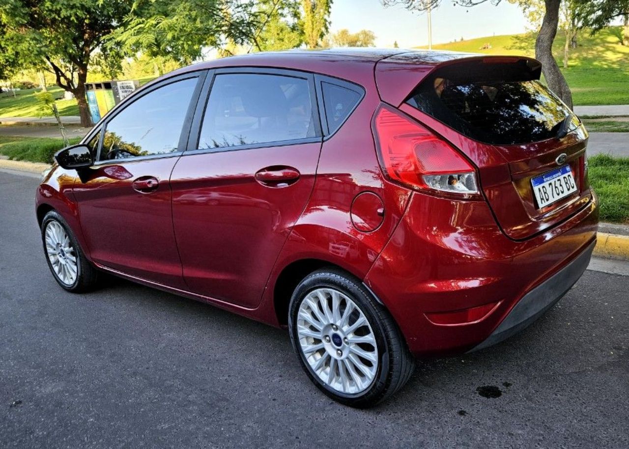 Ford Fiesta KD Usado Financiado en Mendoza, deRuedas