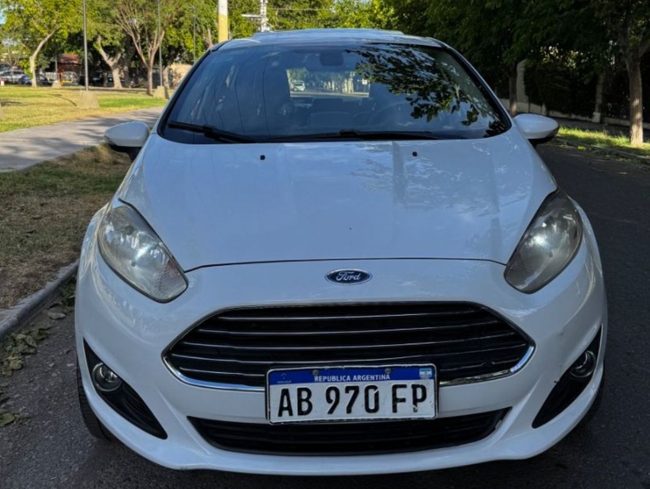 Ford Fiesta KD Usado en San Juan, deRuedas