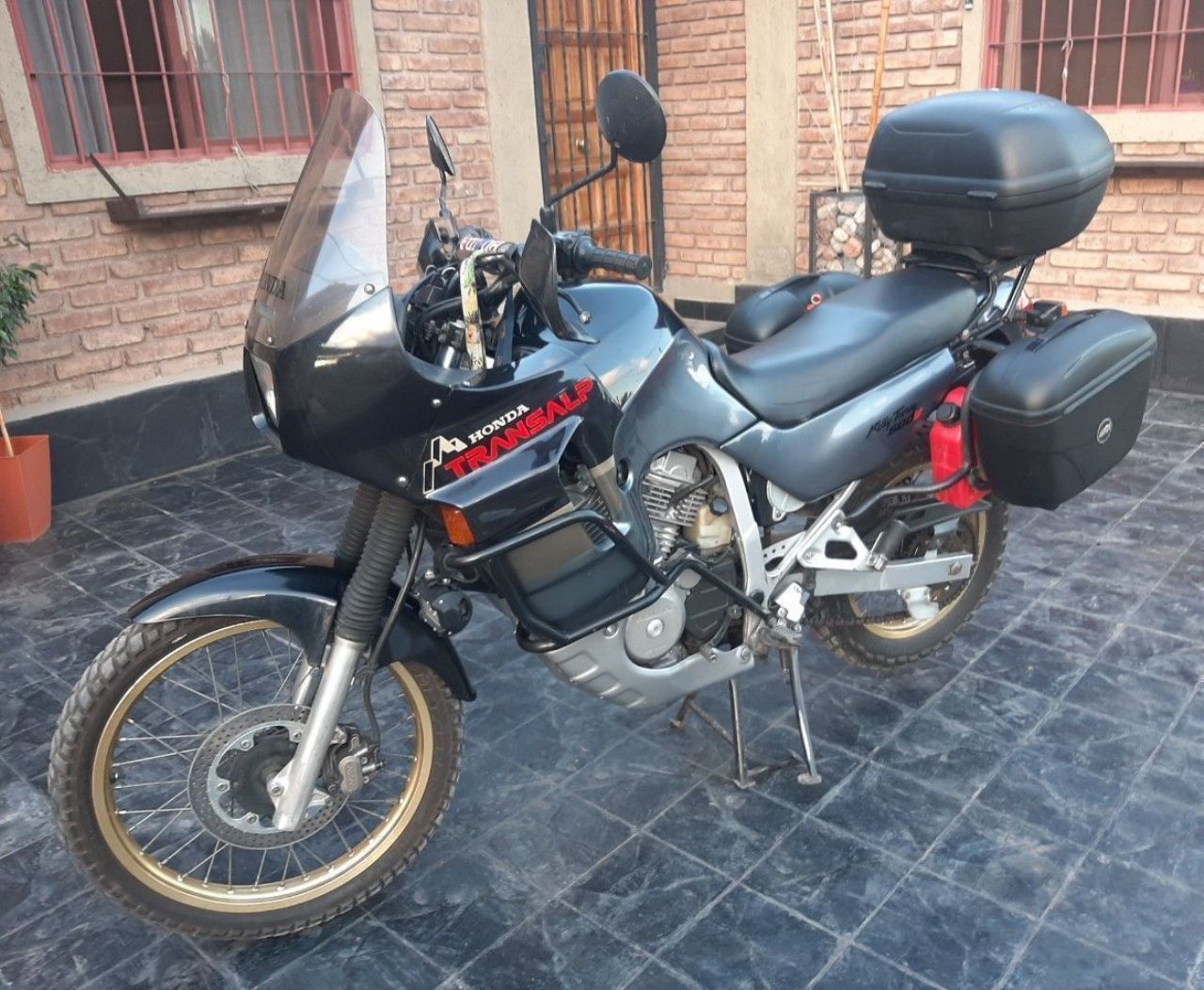 Honda XL Usada en Mendoza, deRuedas