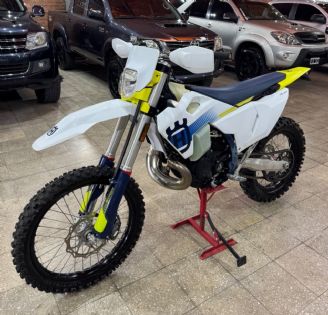 Husqvarna TE Usada en San Juan Financiado