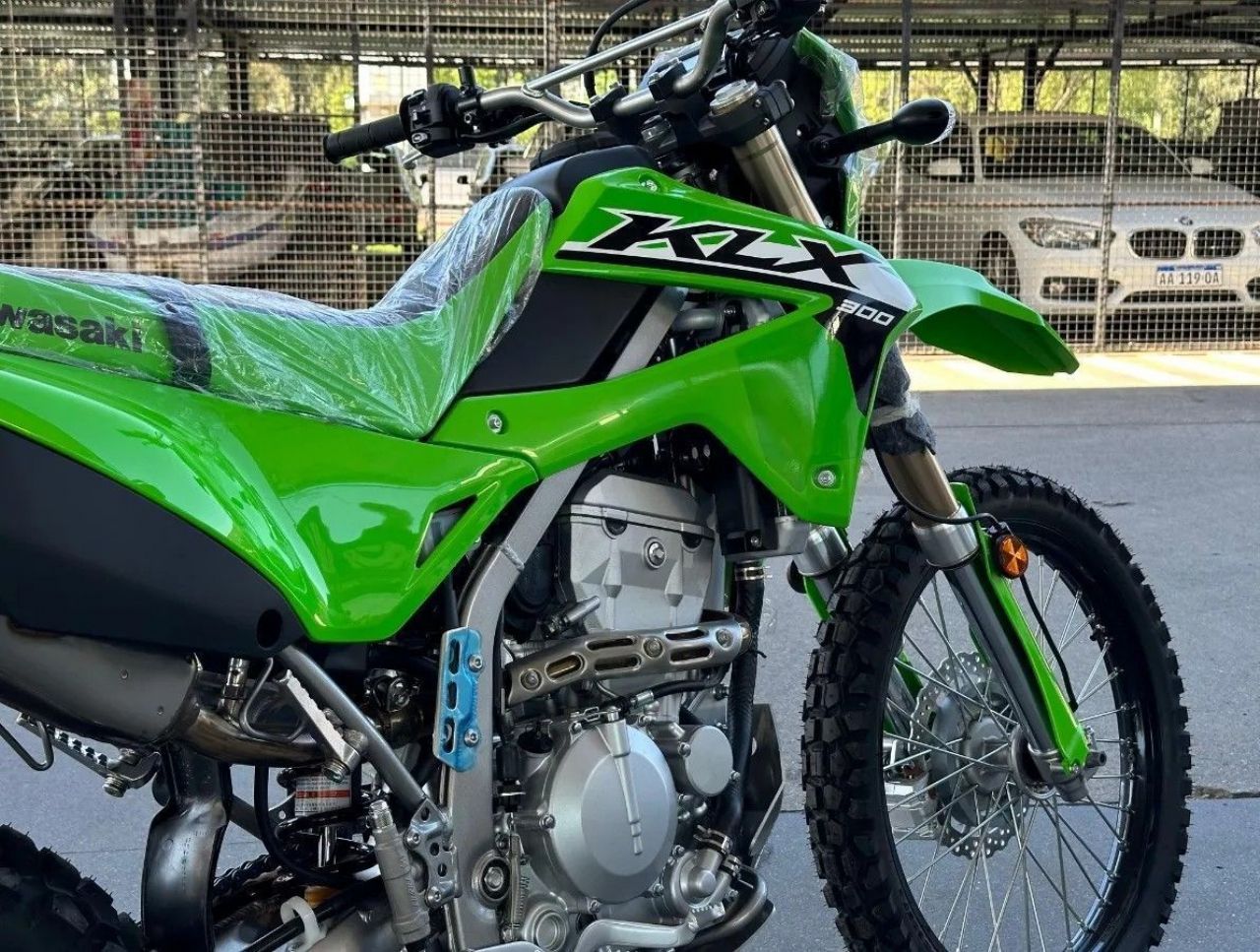 Kawasaki KLX Nueva Financiado en Córdoba, deRuedas