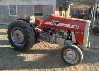 Maq. Agrícola Tractor Usado en Mendoza