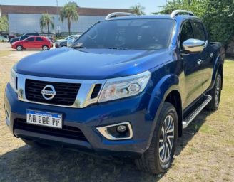 Nissan Frontier Usada en Córdoba Financiado