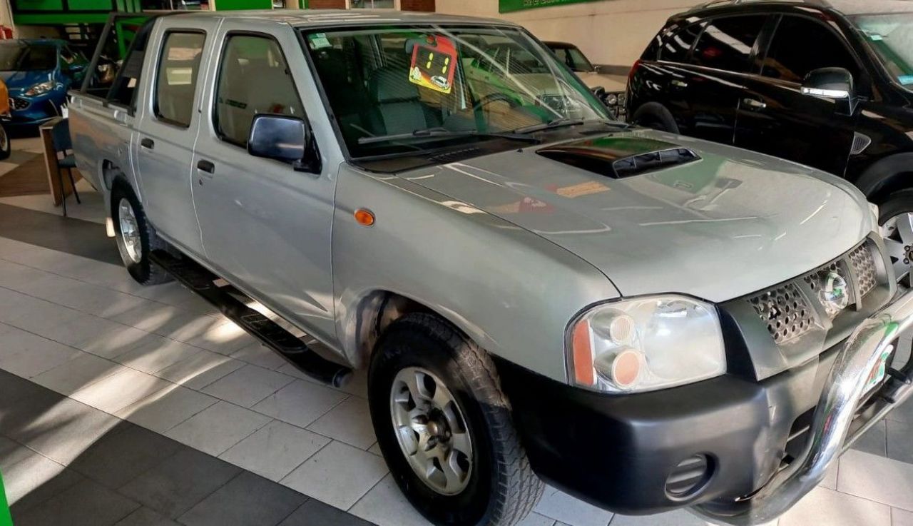 Nissan NP 300 Usada en Córdoba, deRuedas