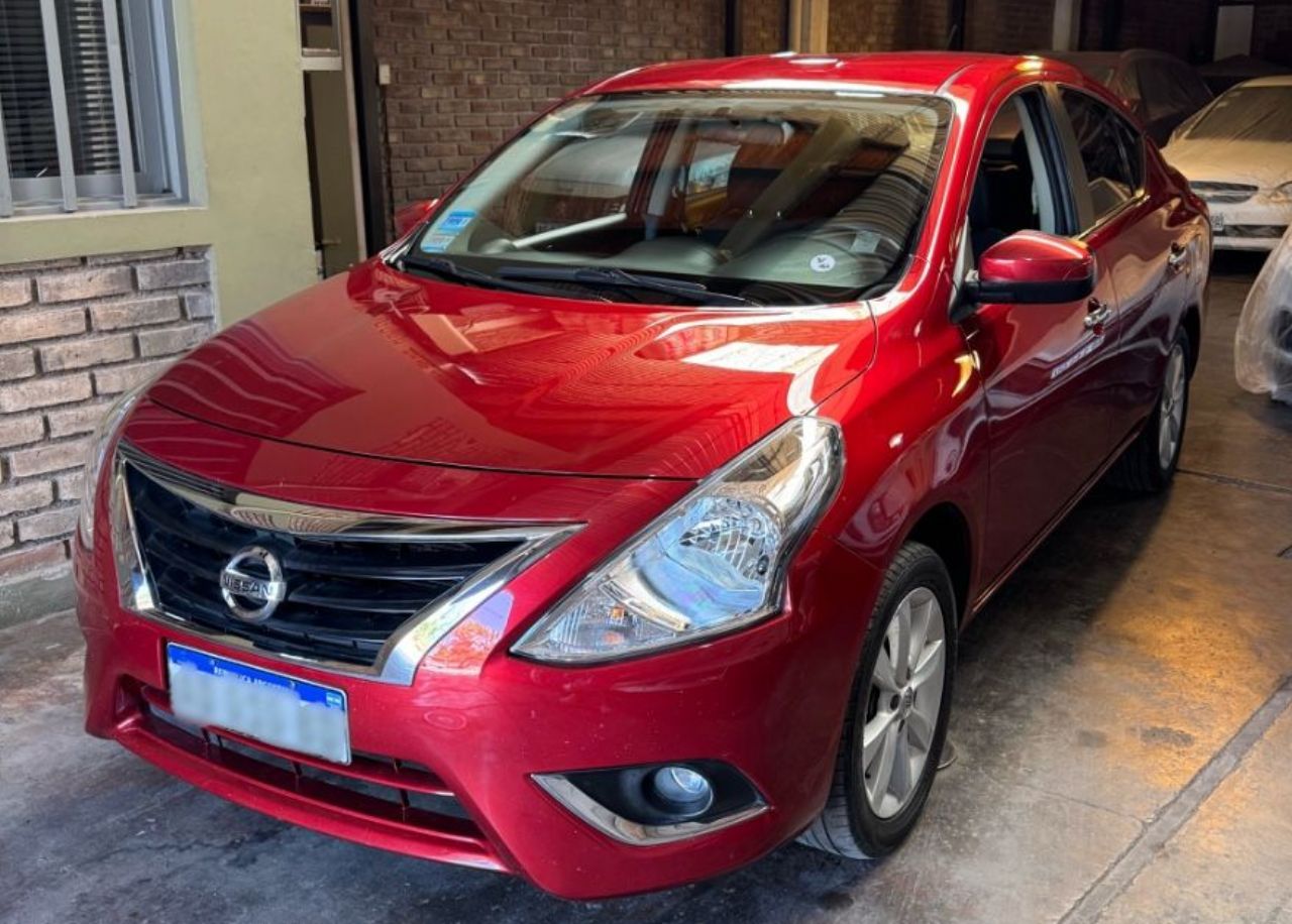 Nissan Versa Usado en Mendoza, deRuedas