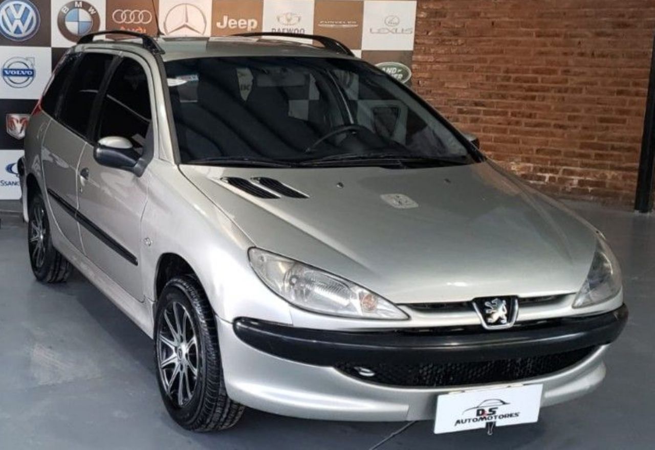 Peugeot 206 Usado en Mendoza, deRuedas