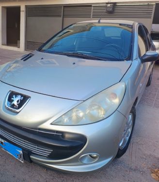 Peugeot 207 Usado en Mendoza