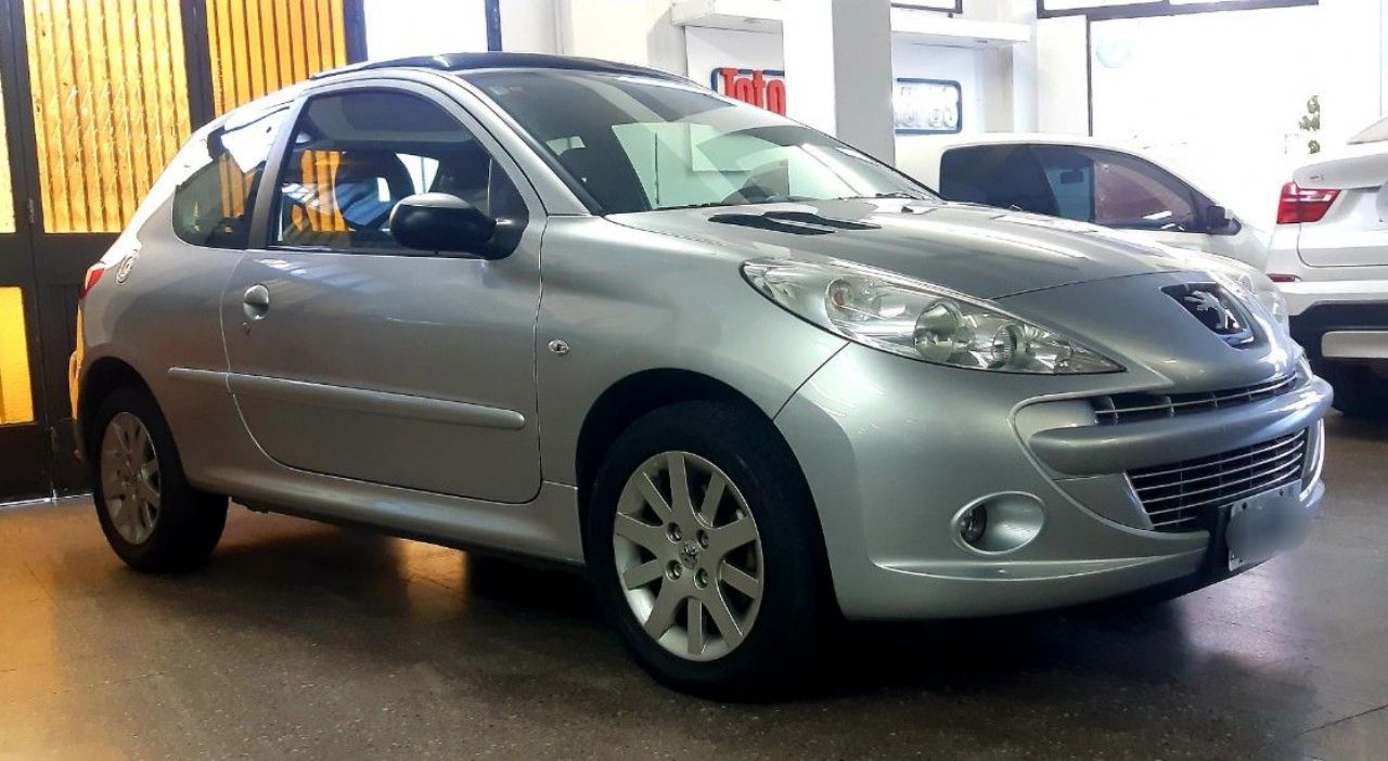 Peugeot 207 Usado en Mendoza, deRuedas