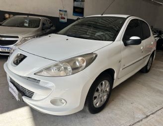 Peugeot 207 Usado en Mendoza Financiado