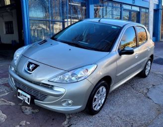 Peugeot 207 Usado en Mendoza Financiado