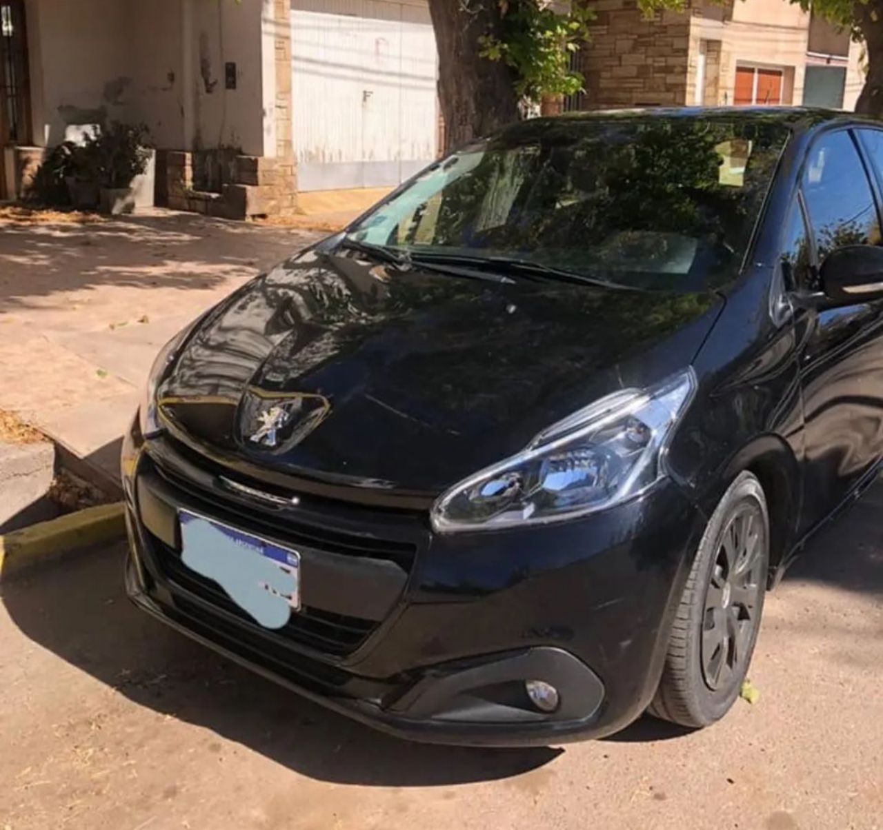 Peugeot 208 Usado en Mendoza, deRuedas