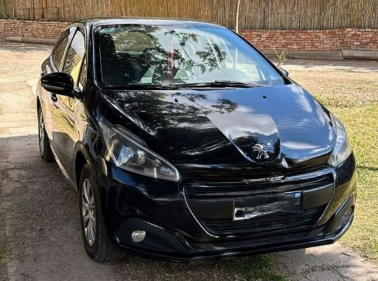 Peugeot 208 Usado en Mendoza, deRuedas