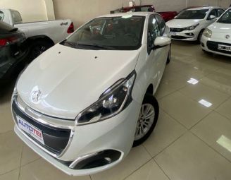 Peugeot 208 Usado en Córdoba Financiado