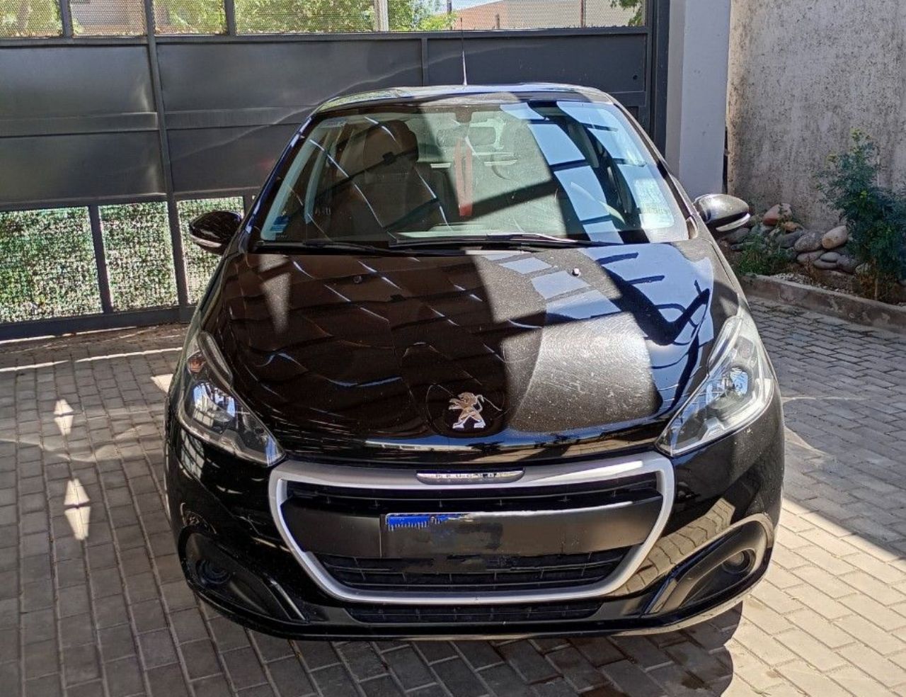 Peugeot 208 Usado en Mendoza, deRuedas