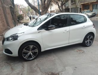 Peugeot 208 Usado en Mendoza