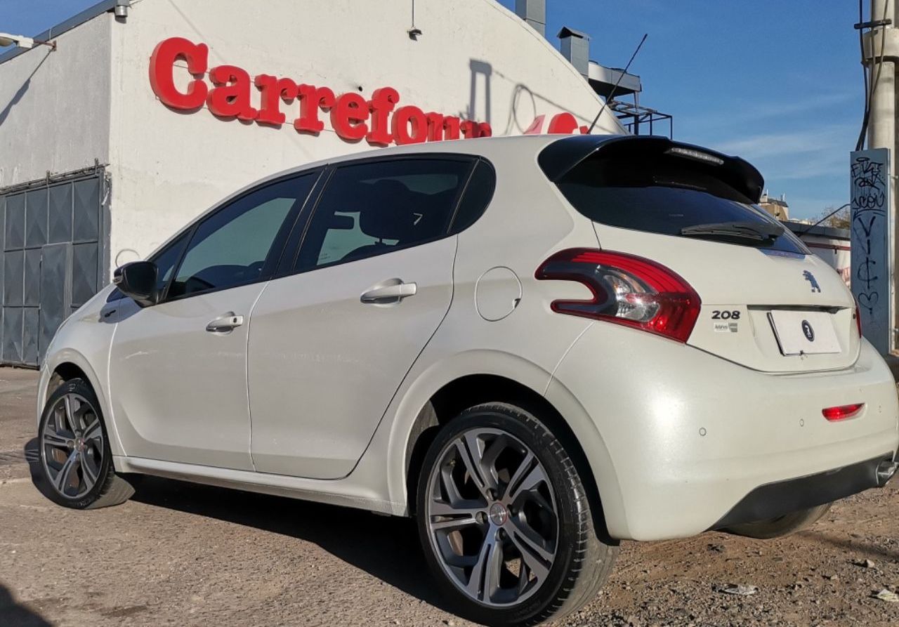 Peugeot 208 Usado Financiado en Mendoza, deRuedas