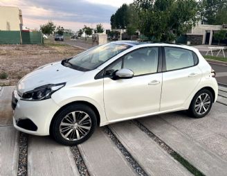 Peugeot 208 Usado en Mendoza