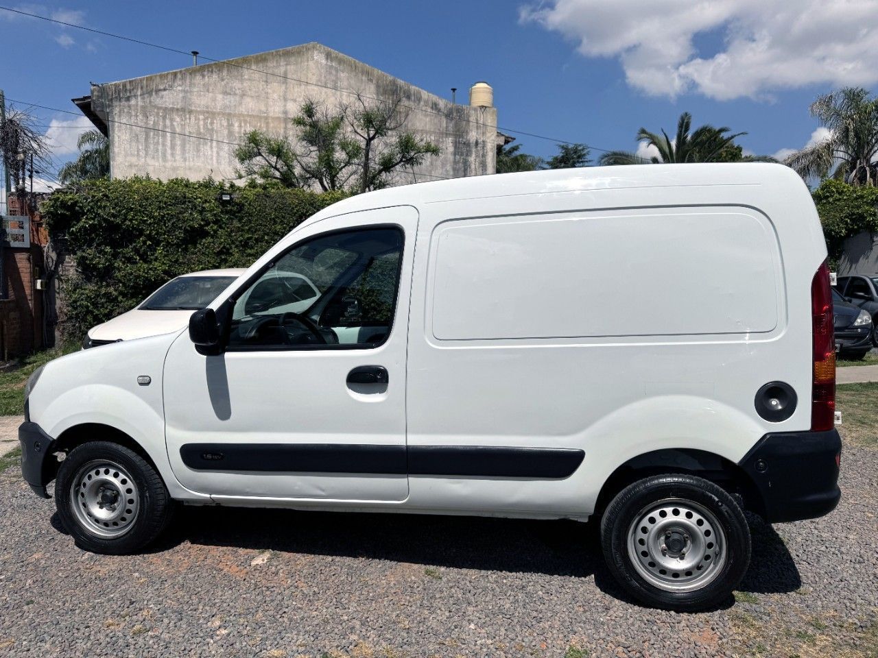 Renault Kangoo Usada en Buenos Aires, deRuedas