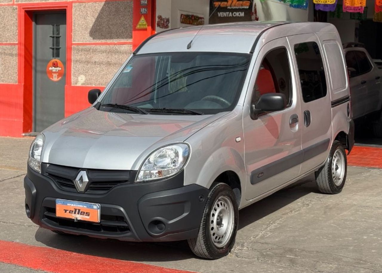 Renault Kangoo Usada Financiado en San Juan, deRuedas