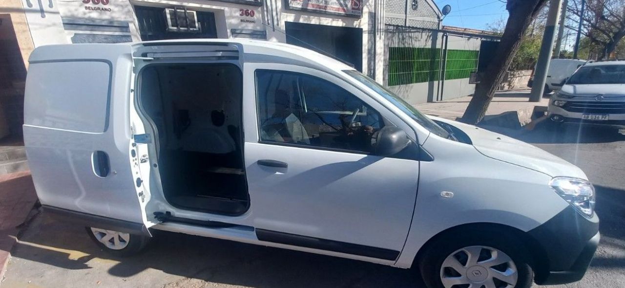 Renault Kangoo Usada Financiado en Mendoza, deRuedas