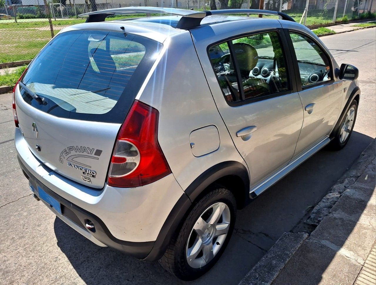 Renault Sandero Usado en Córdoba, deRuedas