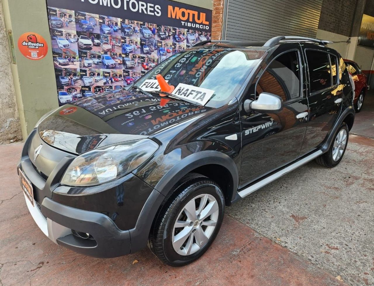 Renault Sandero Usado en Mendoza, deRuedas