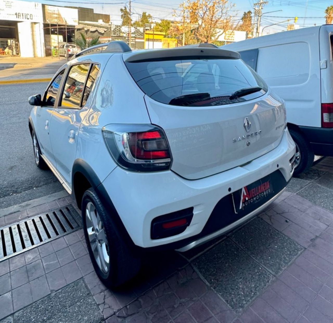 Renault Sandero Usado en Mendoza, deRuedas