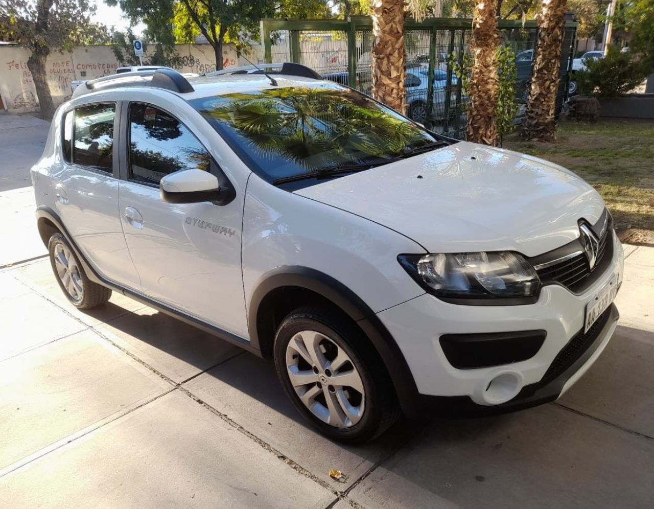 Renault Sandero Usado en Mendoza, deRuedas