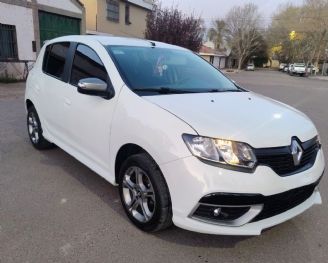 Renault Sandero Usado en Mendoza